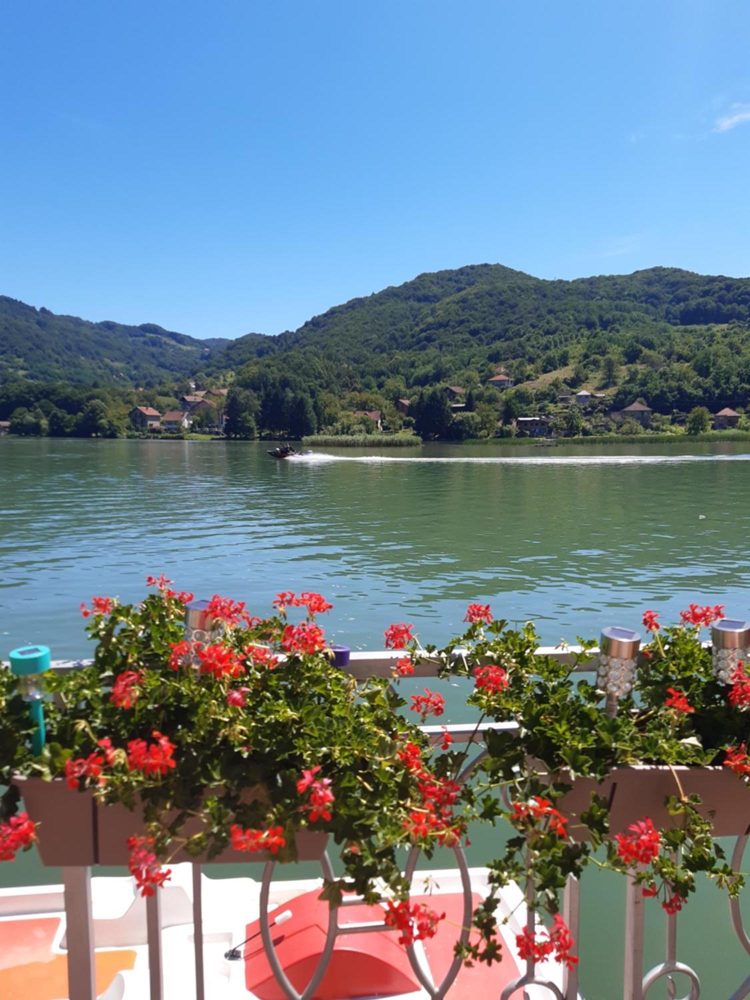 Vila Oaza - Zvornicko Jezero Zvornik Kültér fotó